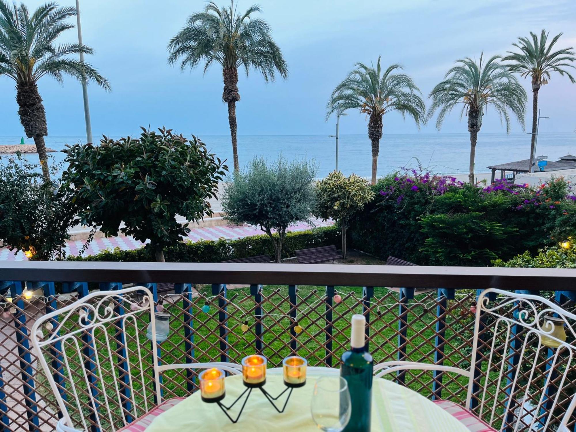 Brisas Del Mar Mediterraneo Aguadulce  Exterior photo
